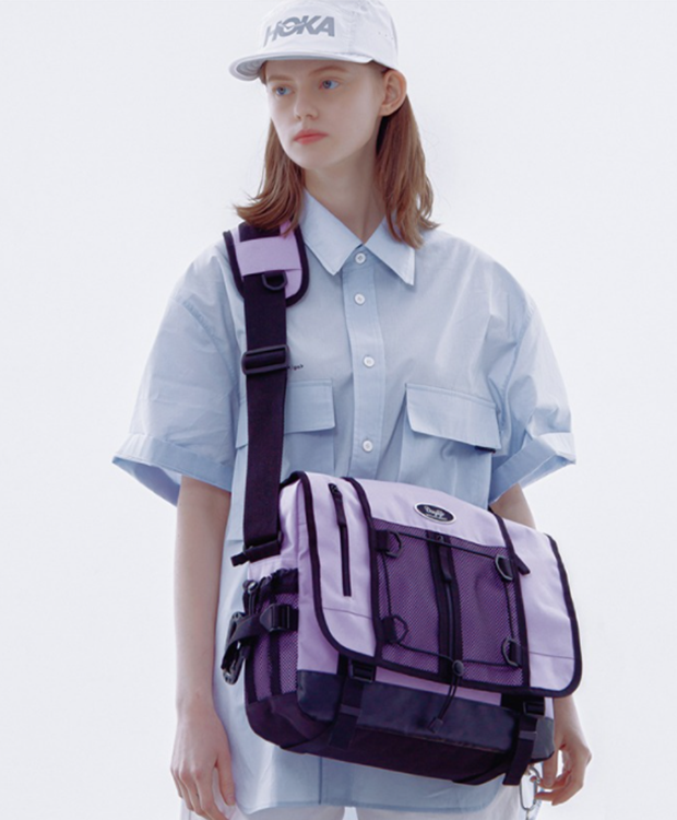 デイライフ(Daylife)  DAYLIFE FLAP STRING MESSENGER BAG (PURPLE)