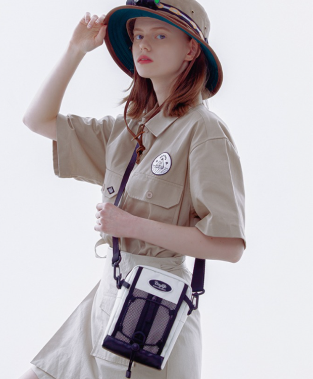 デイライフ(Daylife)  DAYLIFE FLAP STRING MINI CROSSBODY BAG (IVORY)