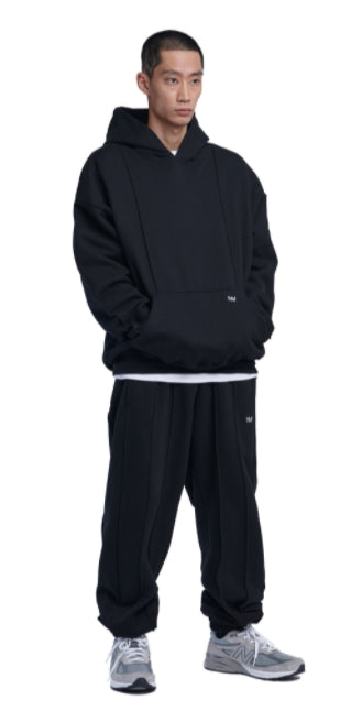 NOMANUAL(ノーマニュアル) PINTUCK HOODIE - BLACK