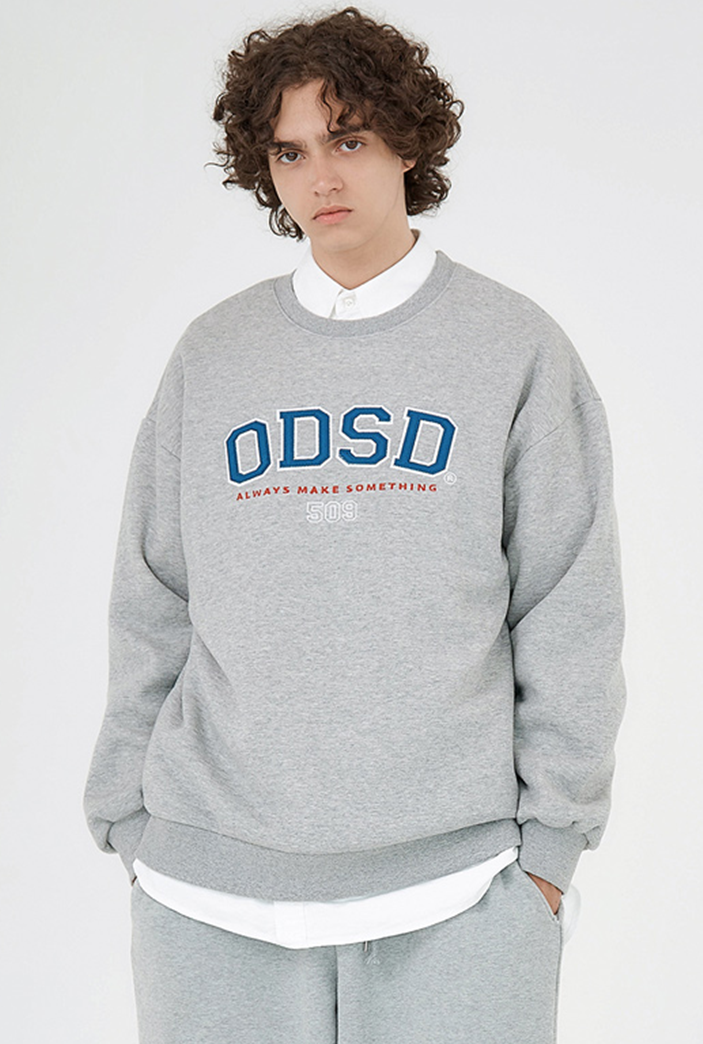 Odd Studio (オッドスタジオ)　ODSD APPLIQUE LOGO SWEATSHIRT-GRAY