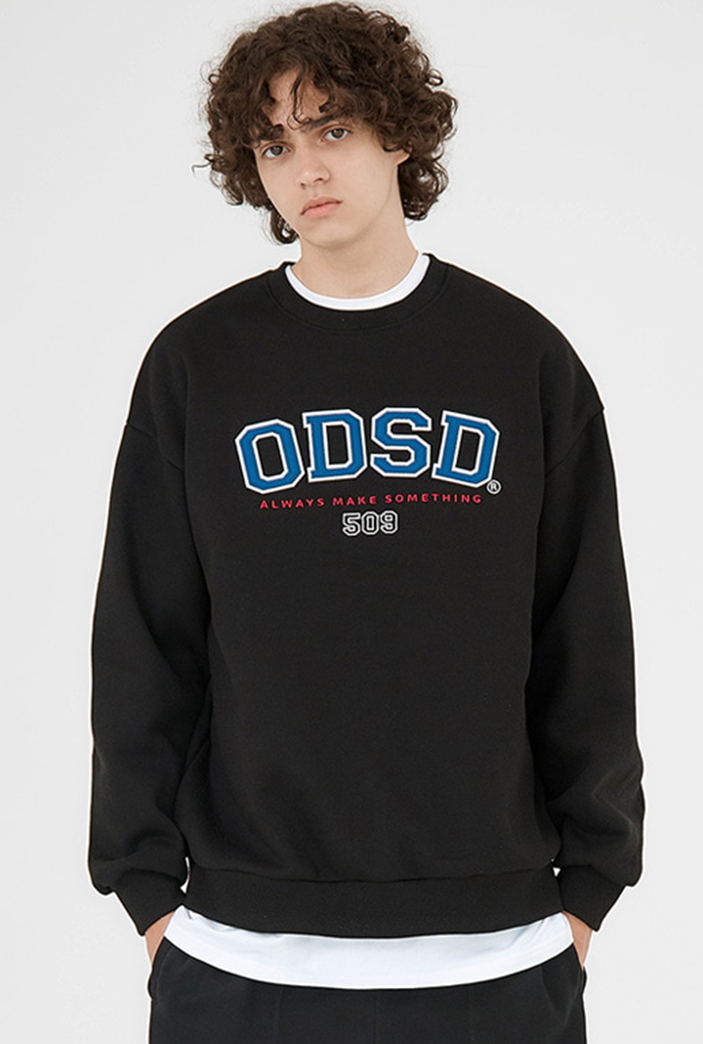 Odd Studio (オッドスタジオ)　ODSD APPLIQUE LOGO SWEATSHIRT-BLACK