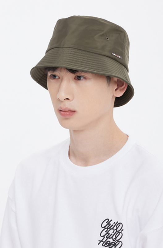 ロマンティッククラウン(ROMANTIC CROWN)   GLOSS BUCKET HAT_KHAKI