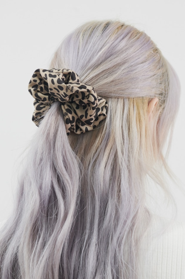 オルモストブルー(Almost Blue)  HAIR SCRUNCHIE