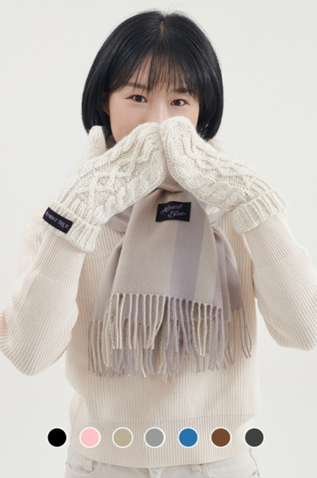 オルモストブルー(Almost Blue)  PRETZEL GLOVES