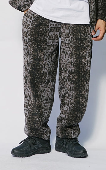 セイントペイン(SAINTPAIN)  SP PHYTON FLEECE TRAINING PANTS-CHARCOAL