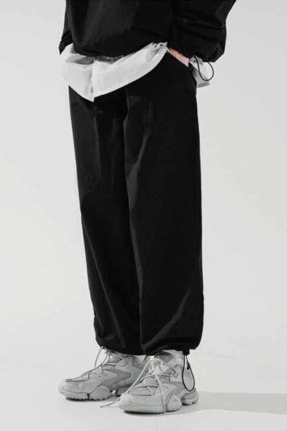 ダブルユーブイプロジェクト(WV PROJECT) New World String Pants Black KMLP7512