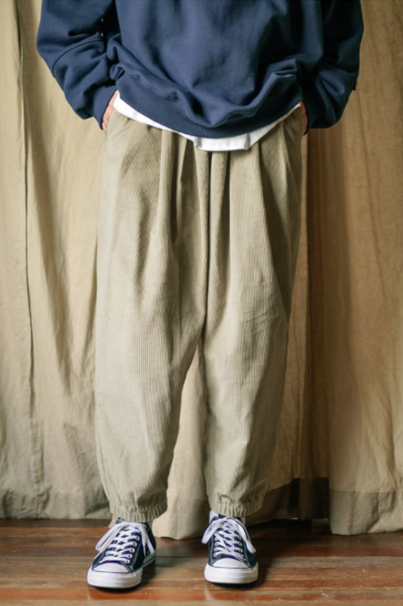 ダブルユーブイプロジェクト(WV PROJECT) Lesotho Corduroy Jogger Pants Beige JJLP7526