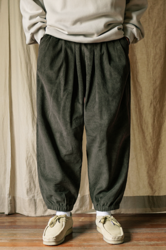 ダブルユーブイプロジェクト(WV PROJECT) Lesotho Corduroy Jogger Pants Khaki Brown JJLP7526
