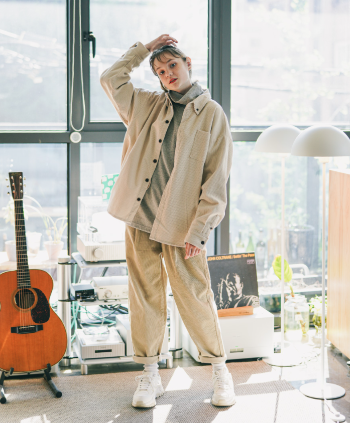 ダブルユーブイプロジェクト(WV PROJECT) Pretzel Corduroy Shirt Cream JJLS7525