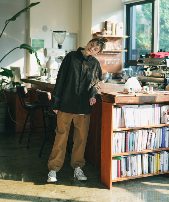 ダブルユーブイプロジェクト(WV PROJECT) Pretzel Corduroy Shirt Khaki Brown JJLS7525