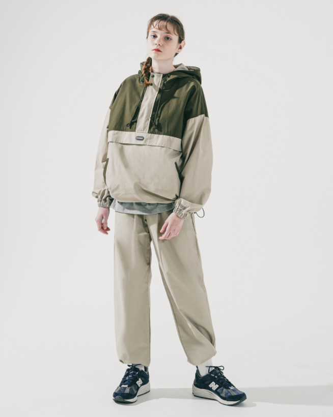 ダブルユーブイプロジェクト(WV PROJECT) New World Hood Anorak Beige KMOT7511