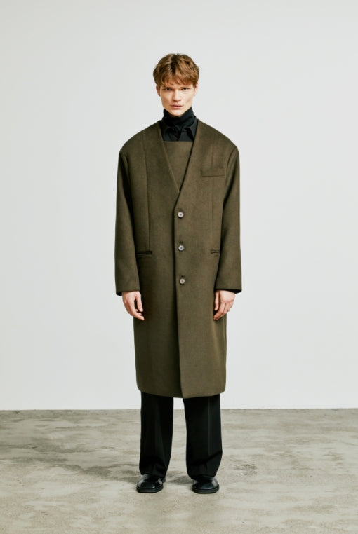 SSY(エスエスワイ)  collarless front cover coat khaki