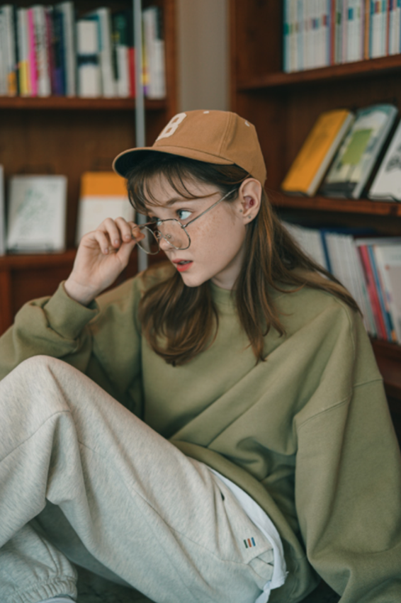 ダブルユーブイプロジェクト(WV PROJECT) Daily Sweatshirt Light Khaki JIMT7533