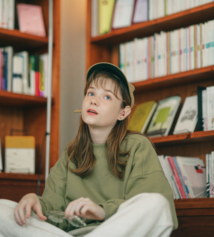 ダブルユーブイプロジェクト(WV PROJECT) Daily Sweatshirt Light Khaki JIMT7533