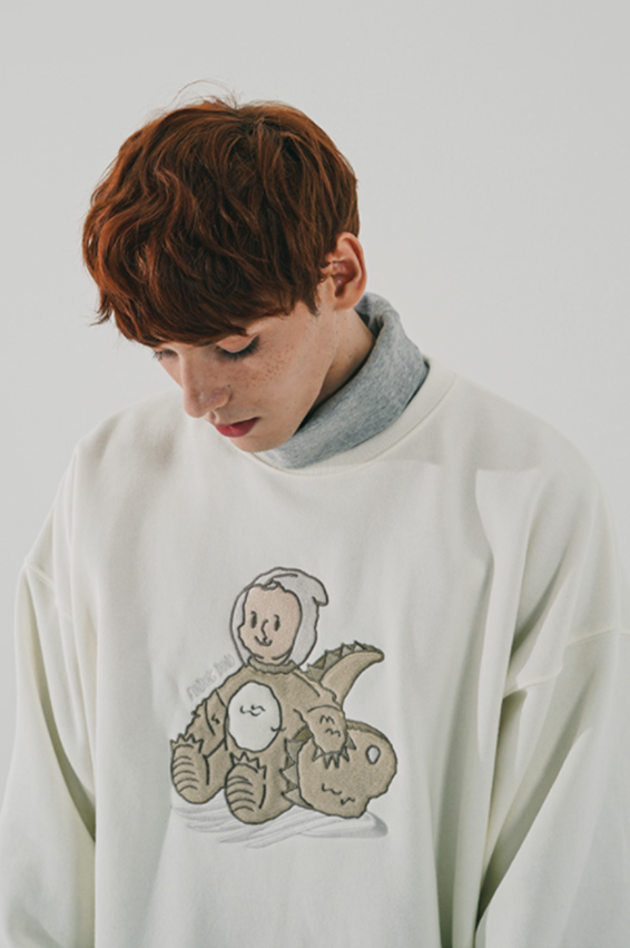 ダブルユーブイプロジェクト(WV PROJECT) Finding Dino Man to Man Cream JIMT7538