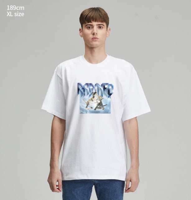 RADINEO (ラディネオ)　Cat and Punching White Short-Sleeved T-Shirt