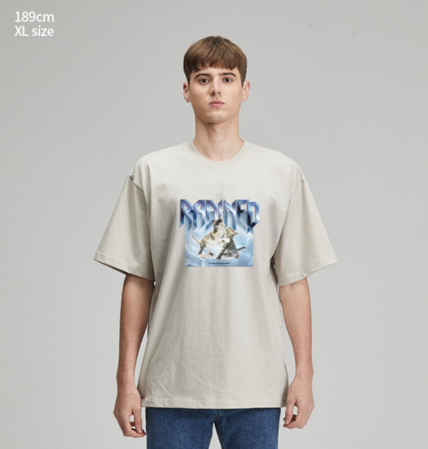 RADINEO (ラディネオ)　Cat and Punching Beige Short-Sleeved T-Shirt
