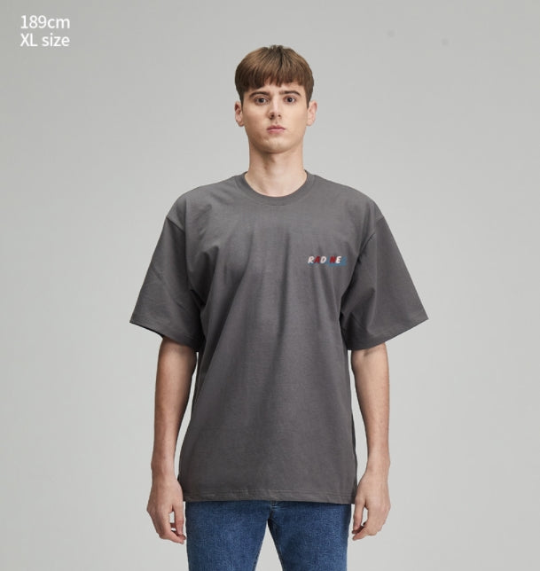 RADINEO (ラディネオ)　Family dog grey short-sleeved T-shirt