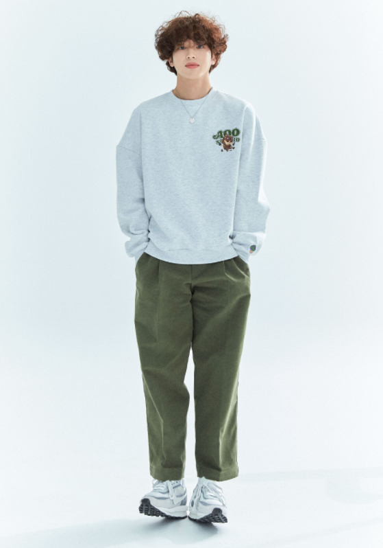 AQO_studiospace(アコスタジオスペース)    AQO X LoL TEEMO BOKSIL SWEATSHIRTS OATMEAL