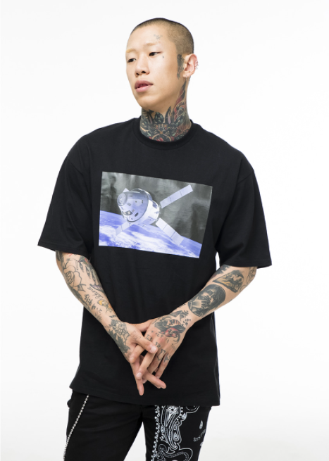 VLDS (ブラディス) SPACESHIP T-shirt