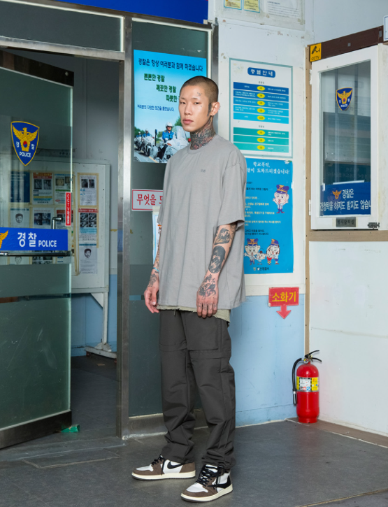 VLDS (ブラディス)   Wallet Pocket Nylon Trauser/Shorts Khaki