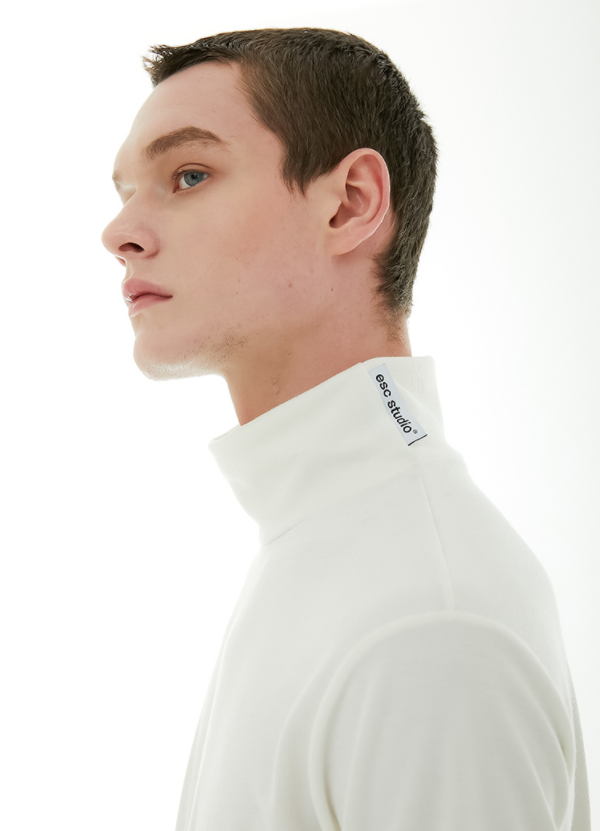 イーエスシースタジオ(ESC STUDIO) half neck hand warmer polo (white)