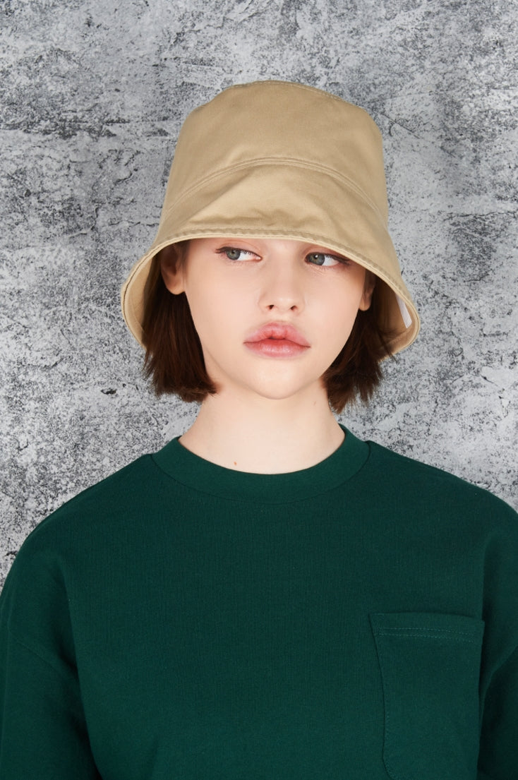 VARZAR(バザール) Stud Drop Over Fit Bucket Hat Beige