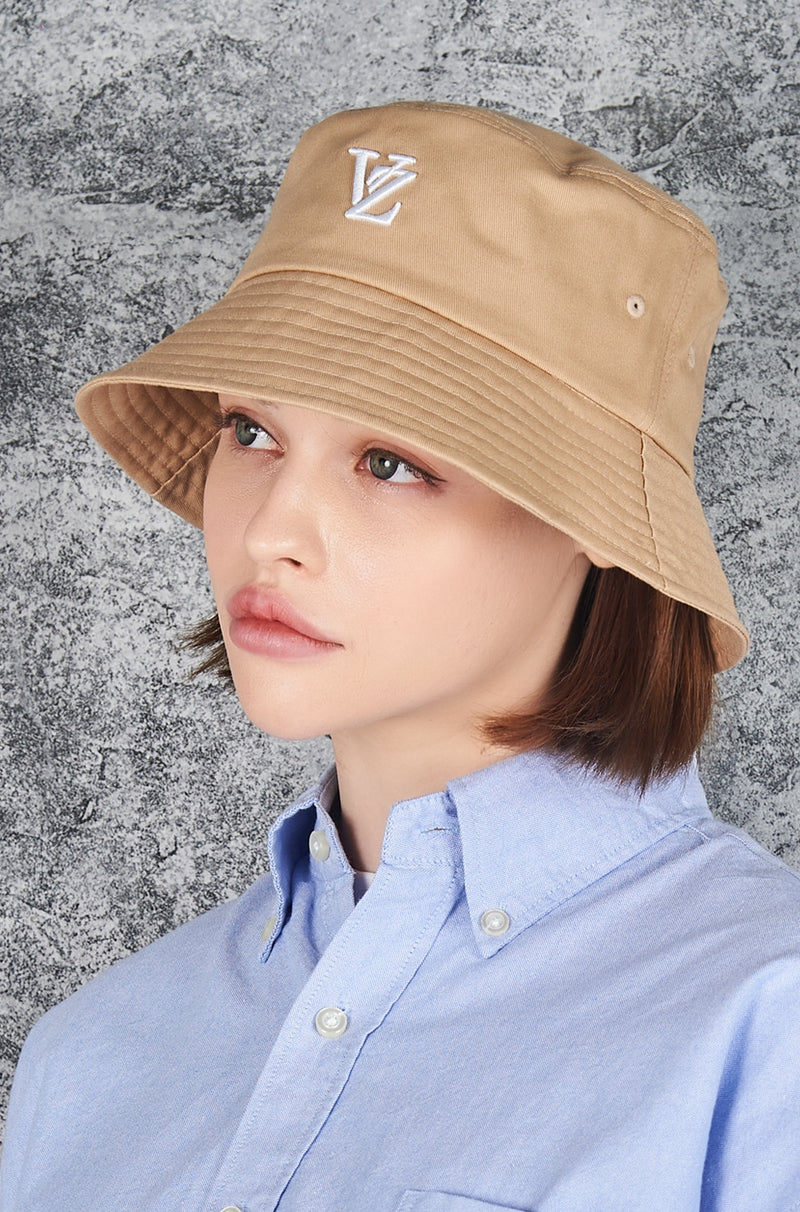 VARZAR(バザール) 3D Monogram Color Bucket Hat Beige