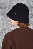 VARZAR(バザール) Stud Logo Knit Bucket Hat Black