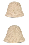 VARZAR(バザール) Stud Logo Knit Bucket Hat Beige