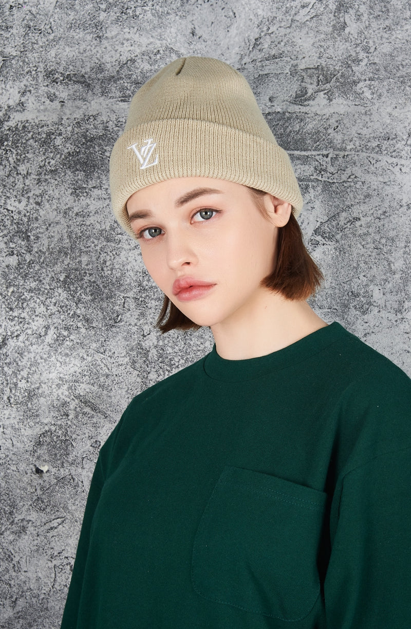 VARZAR(バザール) 3D Monogram Beanie Beige