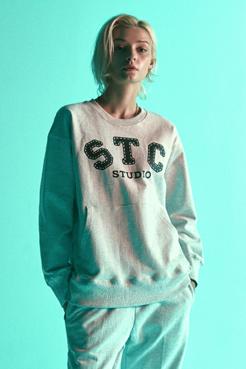 シディスコンマ(SHETHISCOMMA) KANGAROO POCKET MTM(2COLOR)