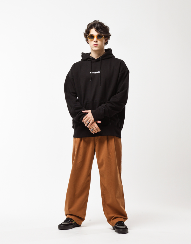 シディスコンマ(SHETHISCOMMA) DOWNTOWN HOOD T