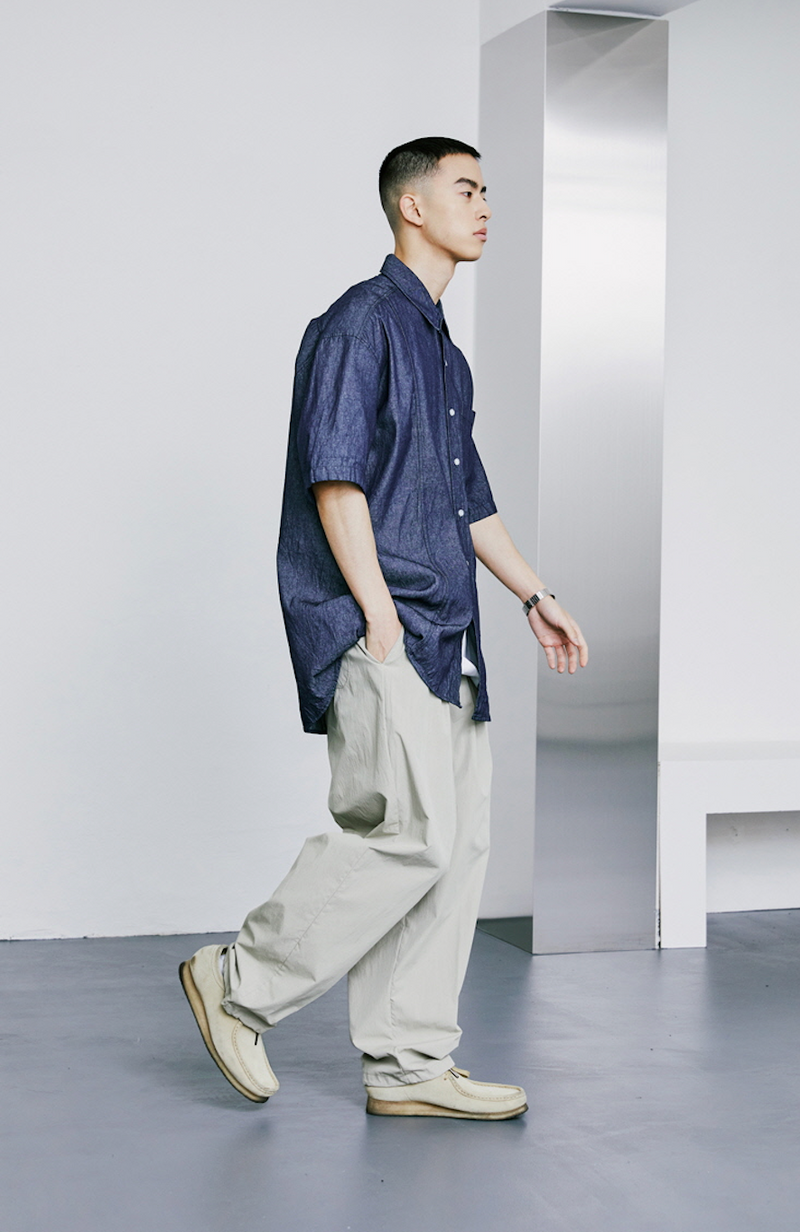 KND(케이엔드) NYLON 2WAY WIDE CURVE FIT BANDING PANTS L/GREY