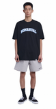 NOMANUAL(ノーマニュアル)  3T ARCH LOGO T-SHIRT - BLACK