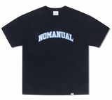 NOMANUAL(ノーマニュアル)  3T ARCH LOGO T-SHIRT - BLACK