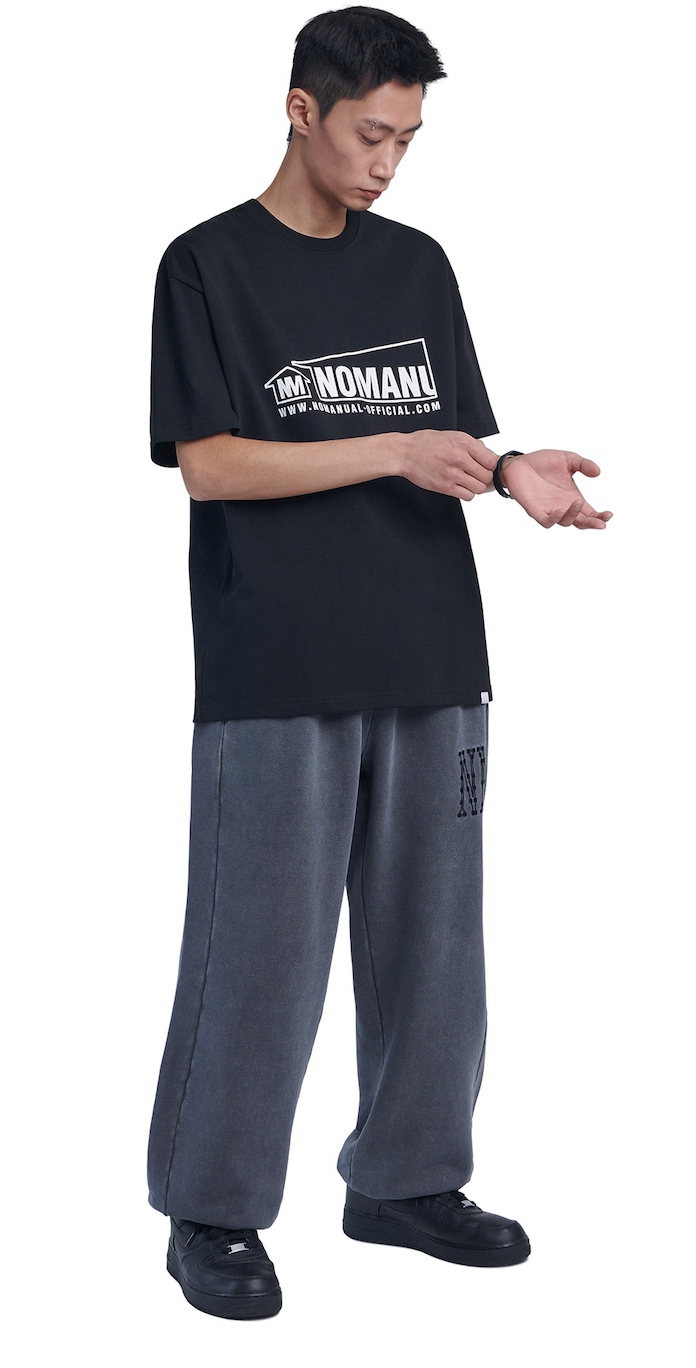 NOMANUAL(ノーマニュアル) NM HOUSE T-SHIRT - BLACK