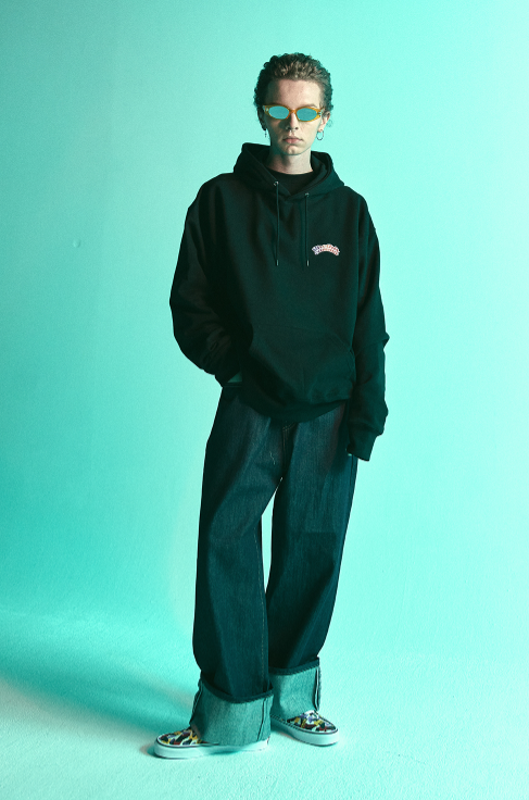 シディスコンマ(SHETHISCOMMA) SALVAGE DENIM PANTS