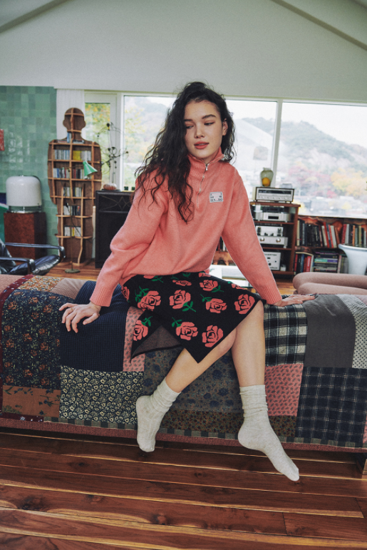 ワンダービジター(WONDER VISITOR)   Enigma APS HALF Zip-up Knit [Pink]