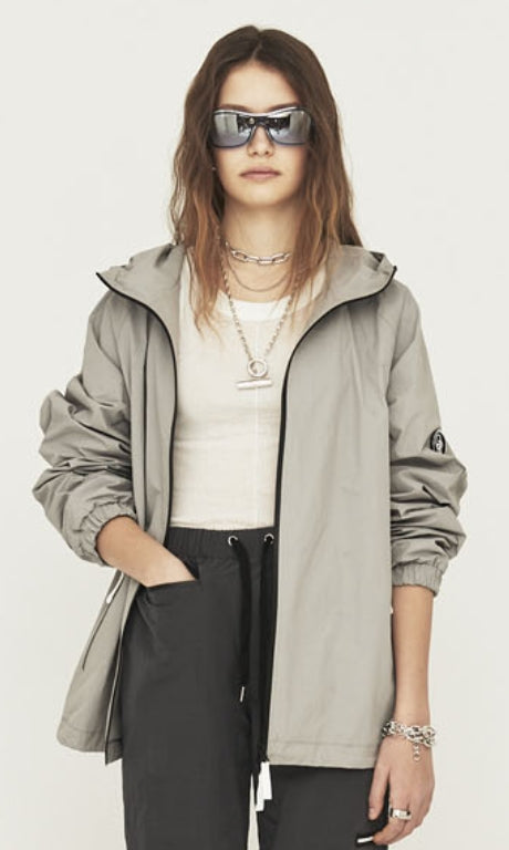 ORDINARY PEOPLE(オーディナリーピープル) GREY RAGLAN HOODIE CARBON JACKET