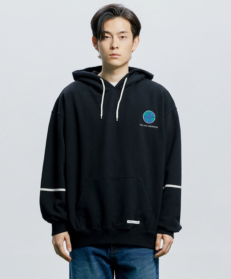 QUIETIST (クワイエティスト)  Save For Human-race Sweat-Hood (black)