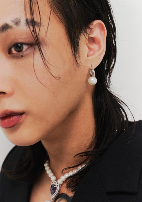 BLACKPURPLE (ブラックパープル) Pearl Shine One Touch Earrings