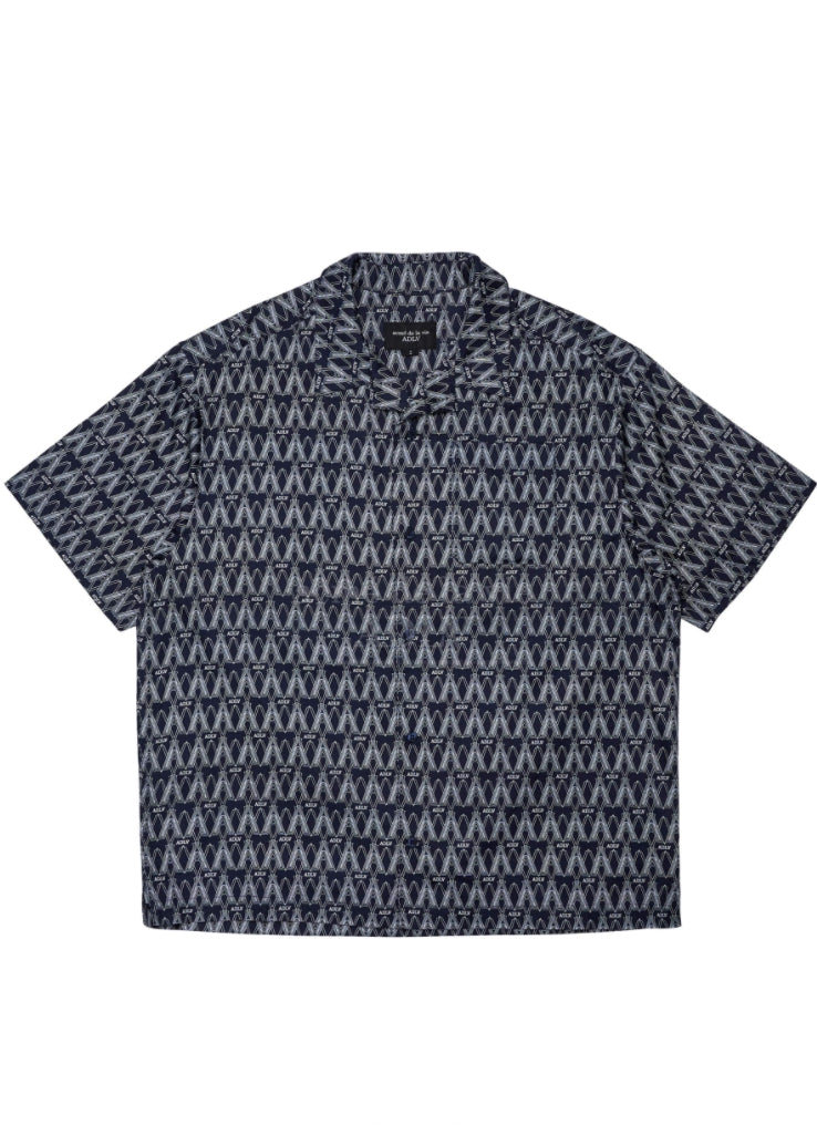 アクメドラビ(acme' de la vie) A LOGO MONOGRAM PATTERN OPEN  COLLAR SHIRT NAVY