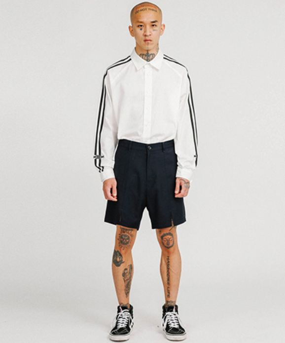 アジョバイアジョ(AJOBYAJO)         Slit Shorts [Navy]