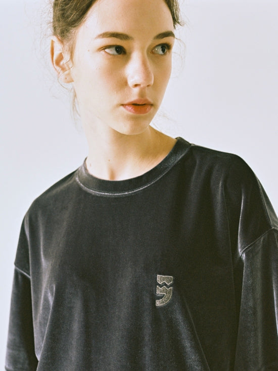A NOTHING (エーナッシング) DROP-SHOULDER VELVET 1/2 TEE (Charcoal)