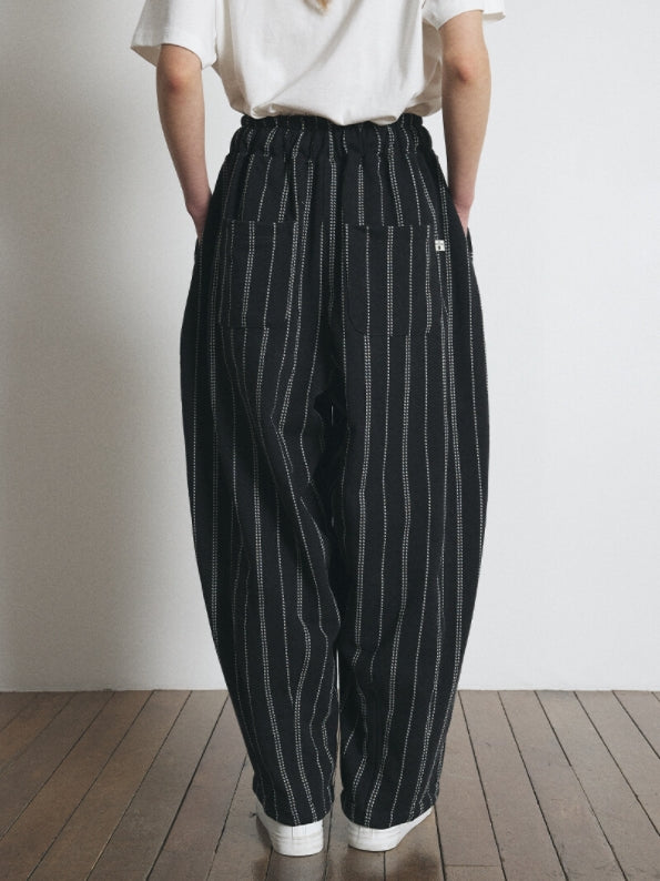 A NOTHING (エーナッシング) DOTTED-STRIPE BALLOON SWEAT PANTS (Black)