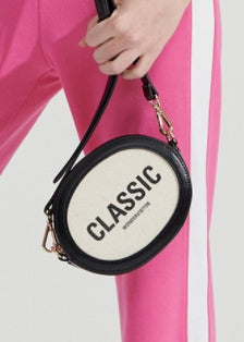 ワンダービジター(WONDER VISITOR) Classic oval mini cross bag [Black]