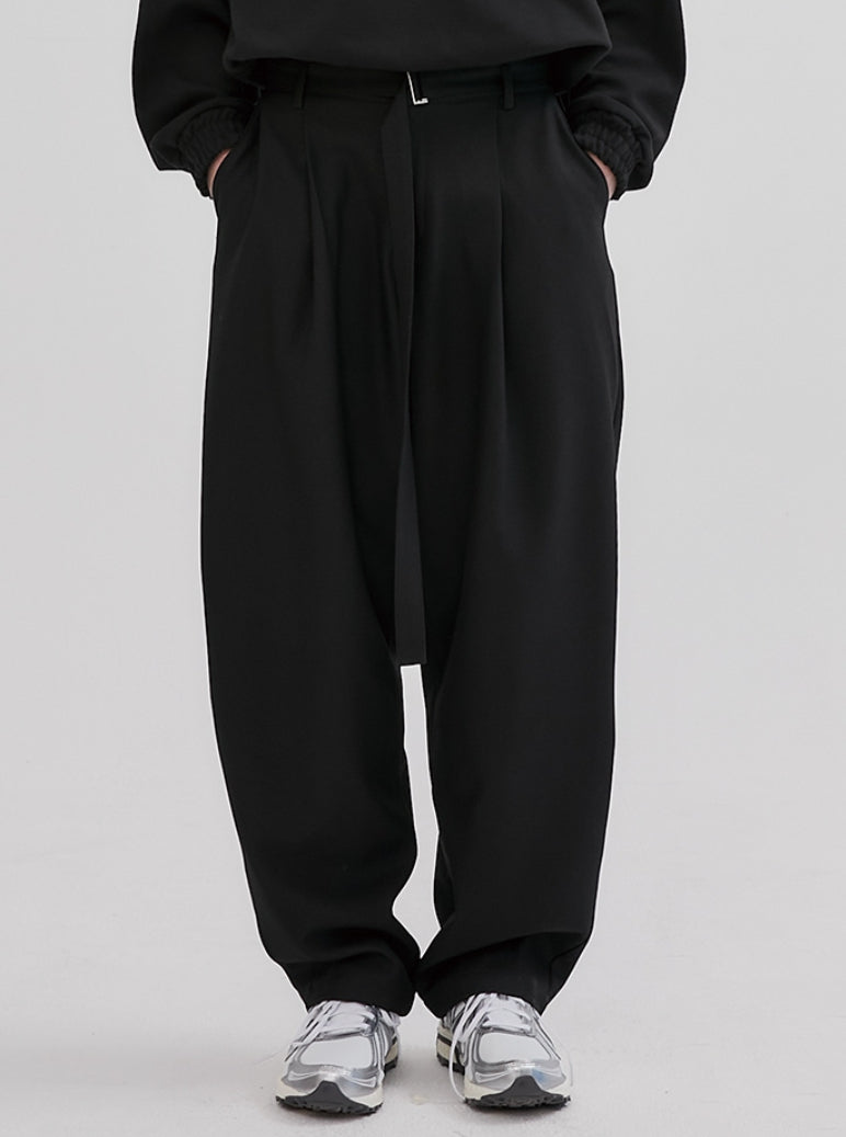 イーエスシースタジオ(ESC STUDIO) belt pintuck pants(black)