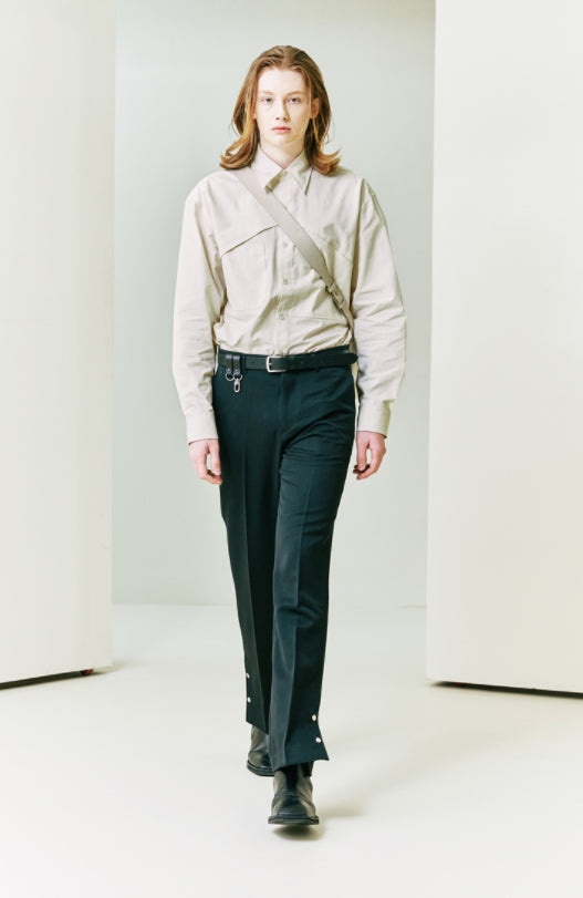 SSY(エスエスワイ) Side Vent Eyelet Straight Fit Slacks black