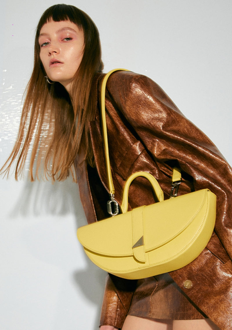 BBYB(ビービーワイビー) Ode Saddle Shoulder Bag (Primrose Yellow)